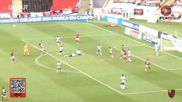 Gabriel Barbosa secures a draw for Flamengo against Botafogo